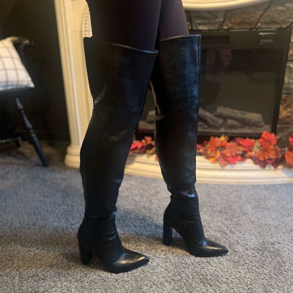 Black Knee-High Leather Boots
